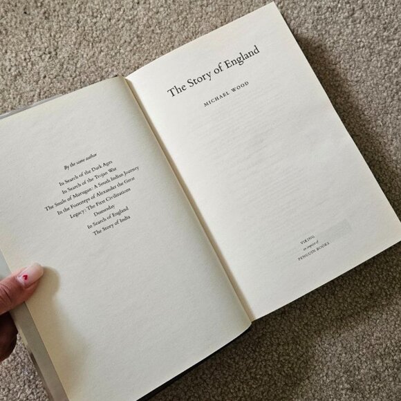 4/$40‎ The Story of England by Michael Wood - Hardcover - Picture 2 of 5